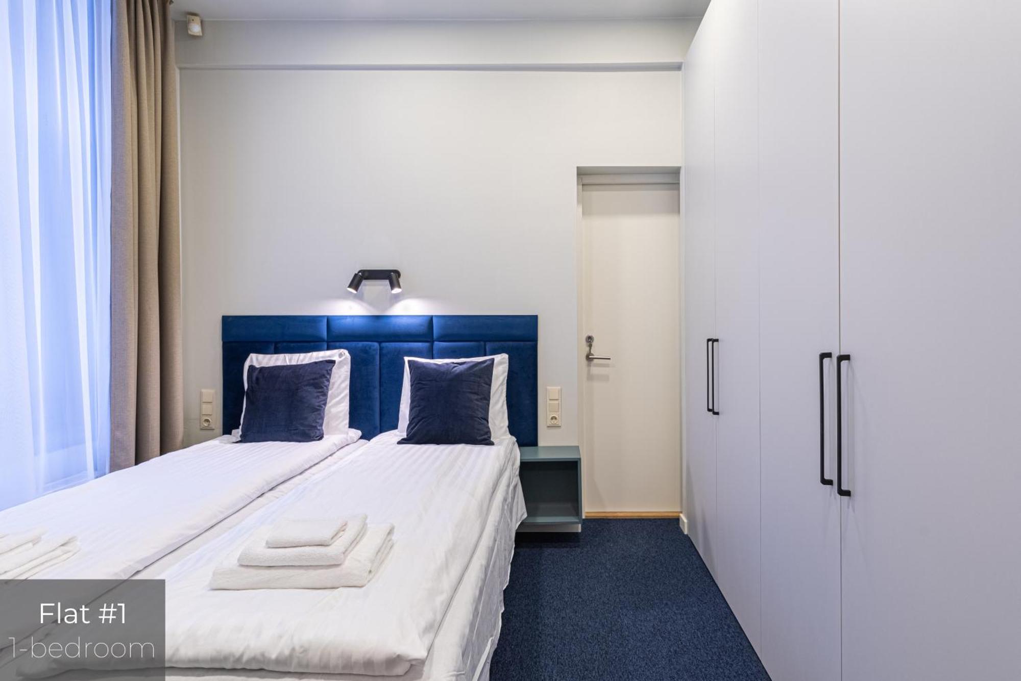 Dandelion Apartments Bruninieku リガ エクステリア 写真